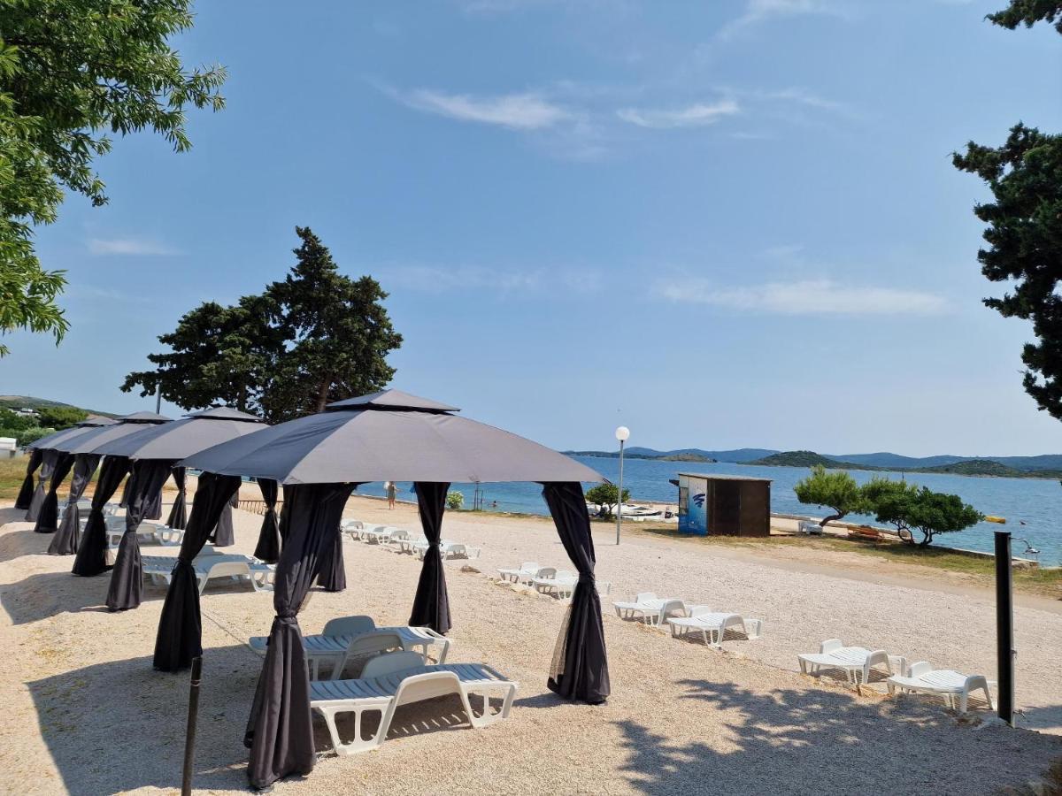 5 Meters From The Sea With Private Beach - 70M2 Colibri Sunset Apartments Sveti Petar (Zadar) Exterior foto