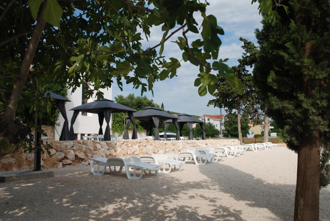 5 Meters From The Sea With Private Beach - 70M2 Colibri Sunset Apartments Sveti Petar (Zadar) Exterior foto