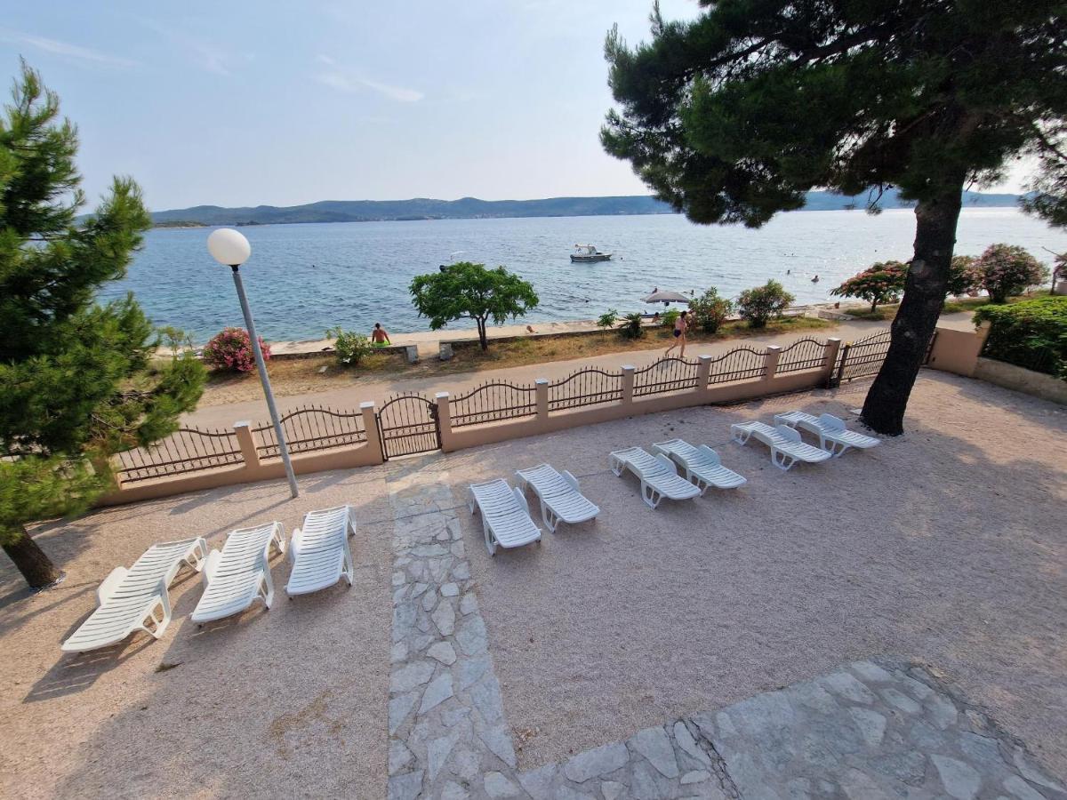 5 Meters From The Sea With Private Beach - 70M2 Colibri Sunset Apartments Sveti Petar (Zadar) Exterior foto